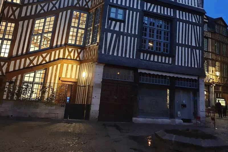 3-star-rated artist's house in the heart of nature, 9 minutes from Rouen.