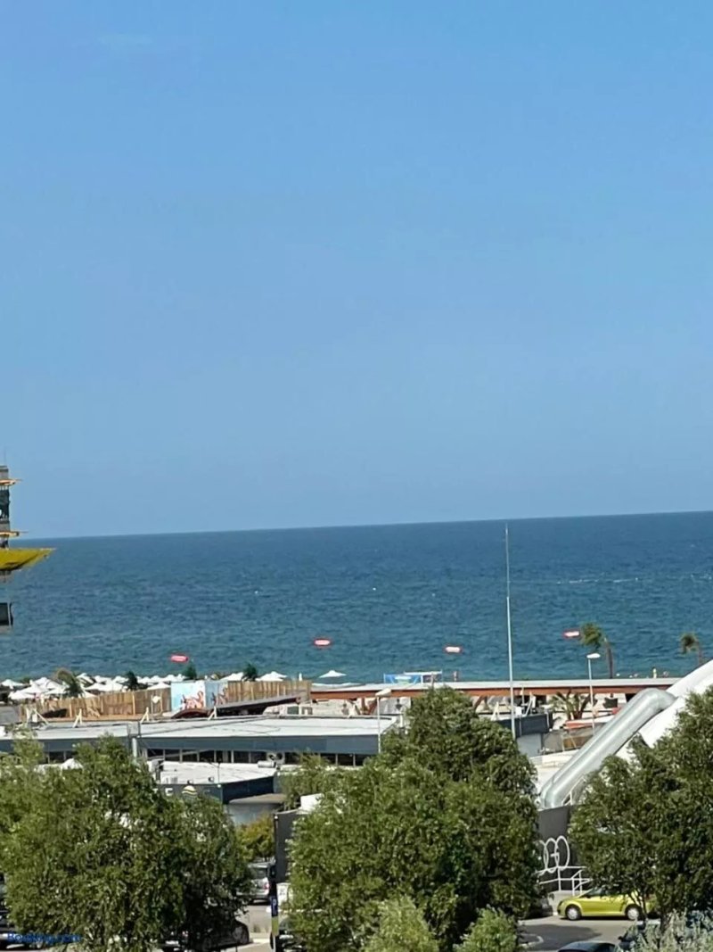 Apartament Mamaia Luxury by the sea
