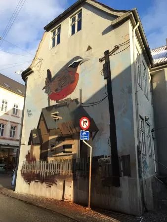 Vaegmaleri Fugl pa tag