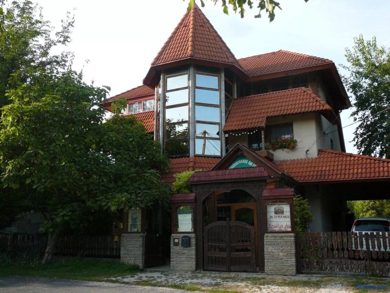 Porkolab Apartmanhaz