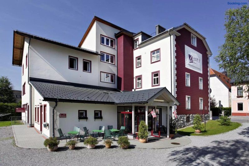 Zuser´s Pension