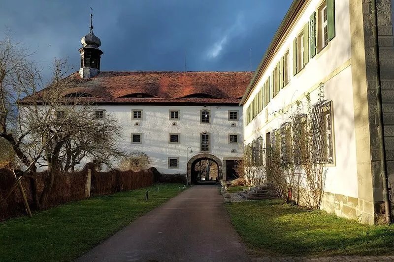 Living in the castle - " Schloss Seehaus" - Apartment 1st floor - with 106sqm