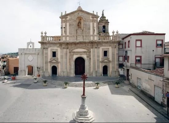 Chiesa Madre - Arcipretura di San Cataldo e Duomo della Citta