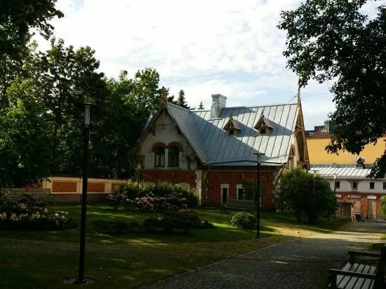 Palace of Junnelius