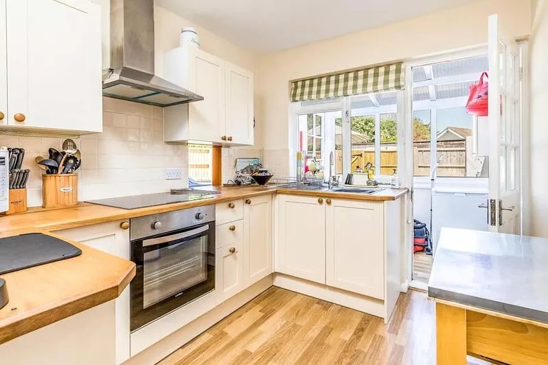 Pass the Keys | 3 bedroom Cottage in the heart of beautiful Bosham