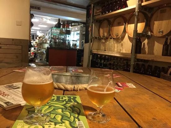 Stori Beer and Wine CYF