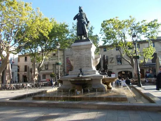 Place Saint Louis