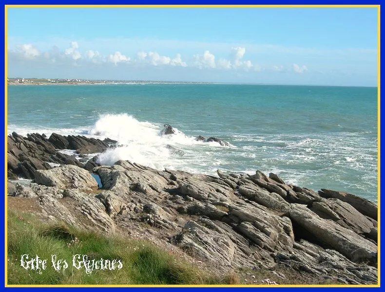 Entirely renovated home located in the countryside, 5 min away from the sea