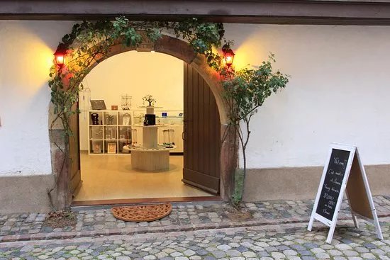 Sandra Reti Creations