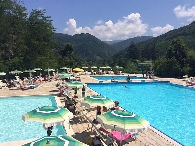 Hillside Cottage Near Bagni Di Lucca with wifi