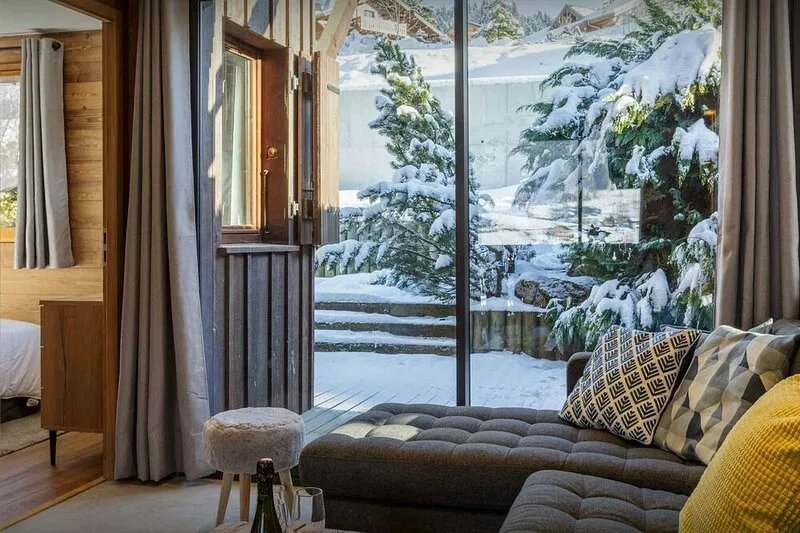 Chalet Kouzya - mountain break for 8 in Les Gets - OVO Network