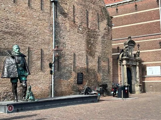 Statue of Willem van Oranje