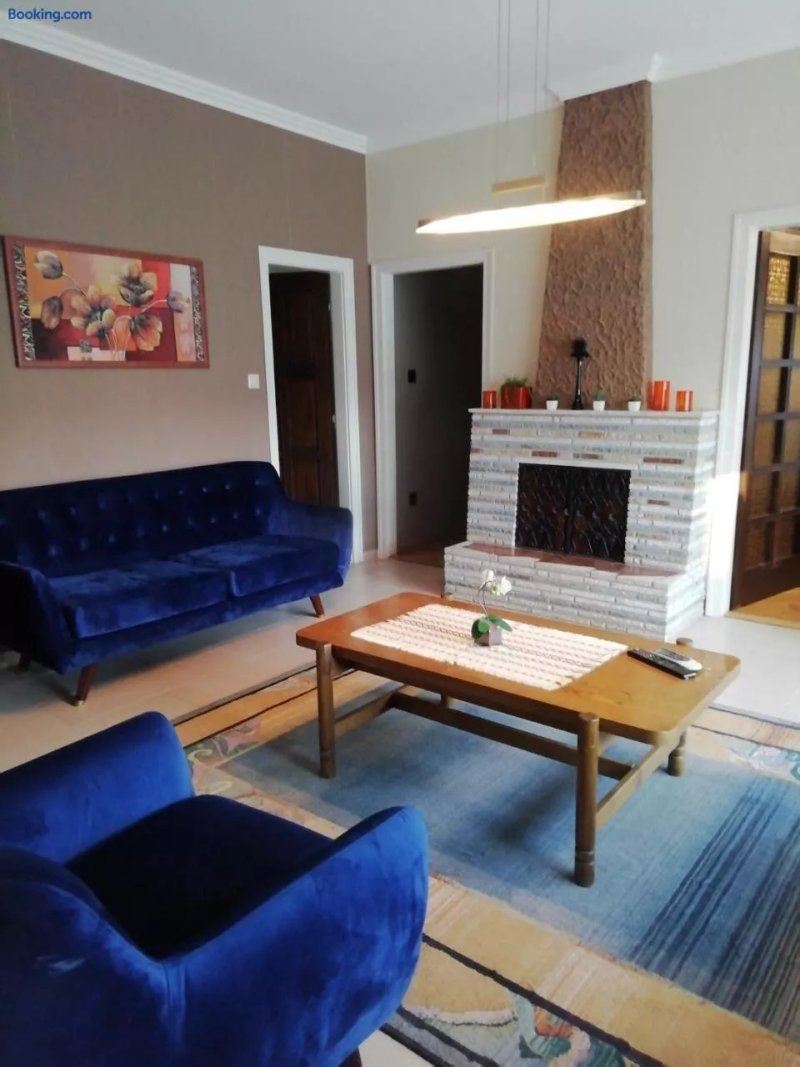 Leander Apartman