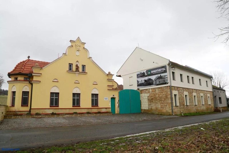 Apart Hotel Brokes
