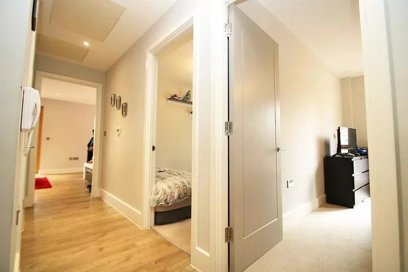 Stunning 2-bedroom flat in West London