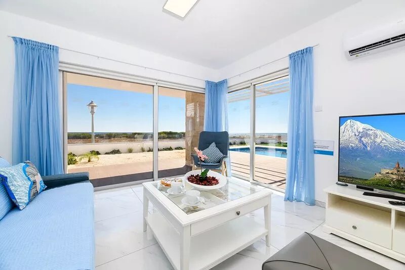 Infinity View Villa - An admirable villa for relaxing holidays