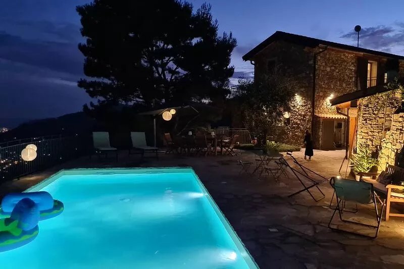 A beautiful house, a private pool and a view to dream of