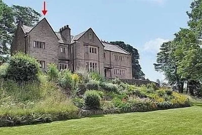 Stunning location with fantastic walking, mountain-biking, wildlife - and wifi.
