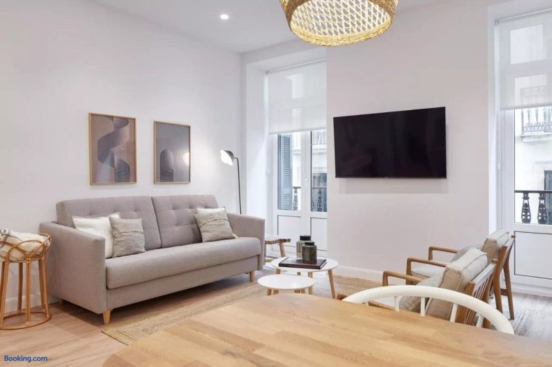 Mayor Suite Apartments by FeelFree Rentals