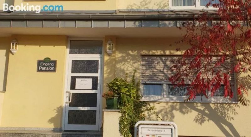 Walk-Inn Hotel Frankfurt Airport