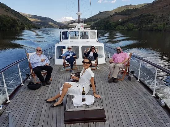 Travel With Portugal Deluxe