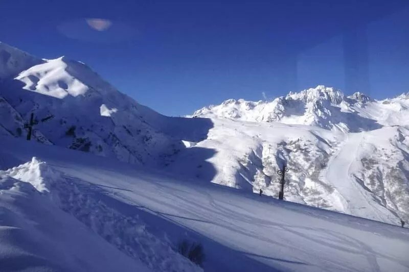 APARTMENT IN CHALET, 80M2, CENTER STATION