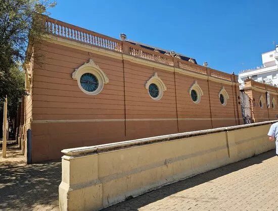 30 Alameda De Hercules Building