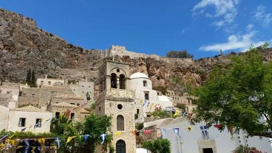 Church of Christ in Chains (Christos Elkomenos)