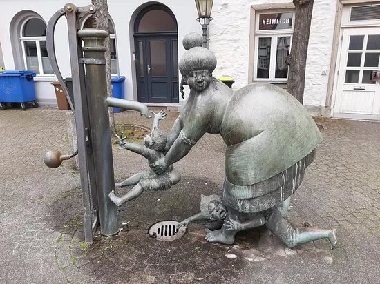 Der Pumpenbrunnen