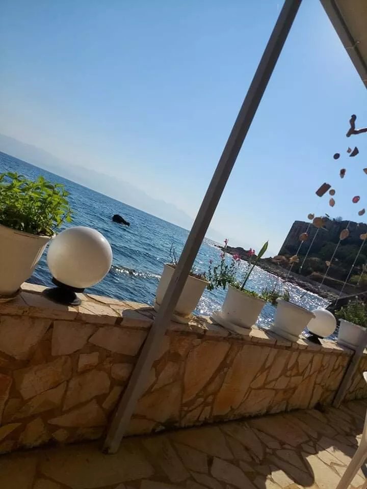 Ta Vrachakia