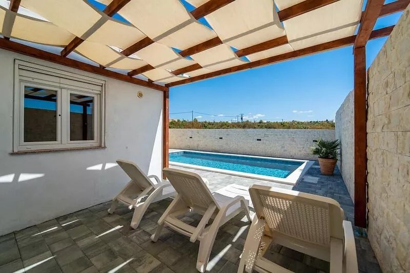 Villa Iva - Three Bedroom Villa, Sleeps 7