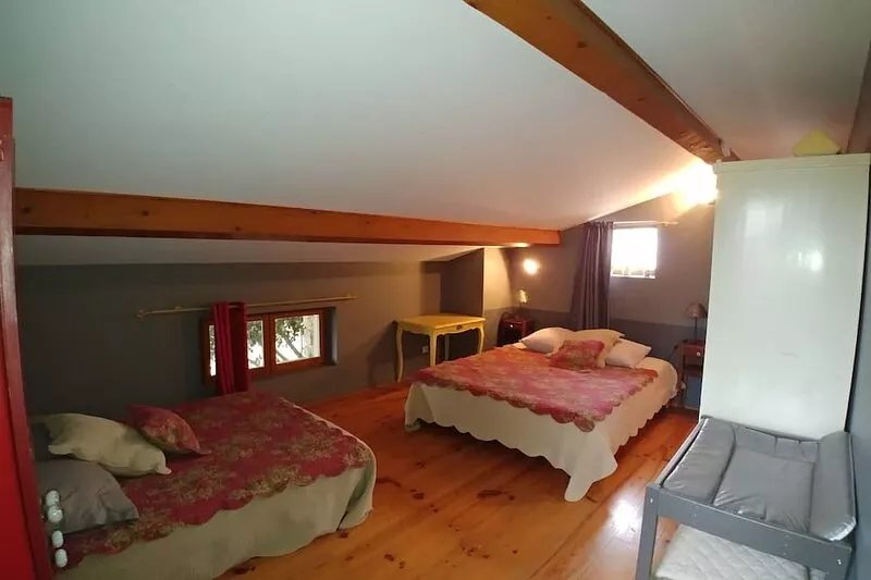 WILD CHIC HOUSE stone farmhouse in absolute calm Spa & heated pool
