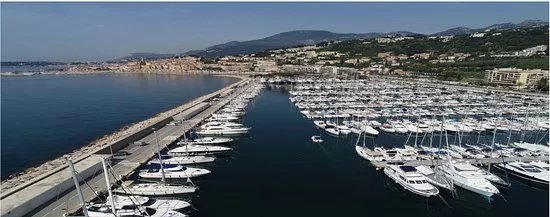 Port de Garavan