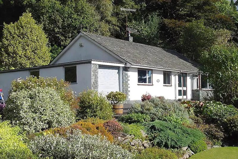 High quality bungalow boasting magnificent views towards Derwentwater and