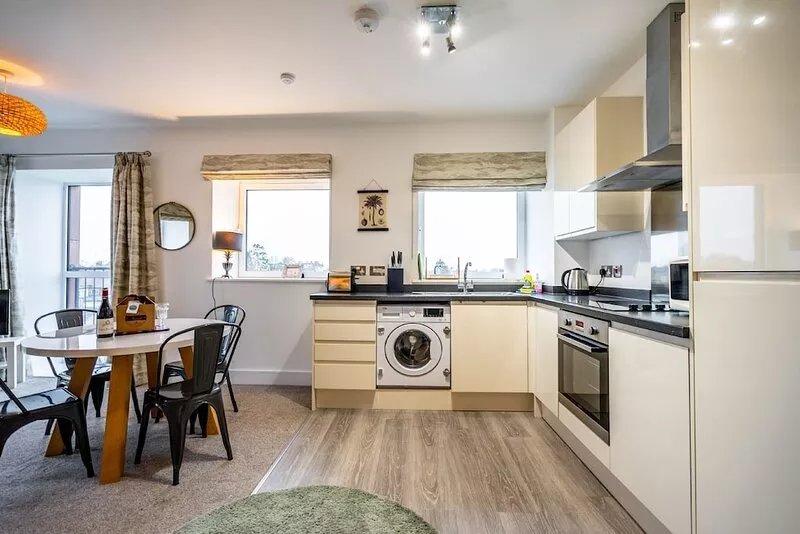 49 The Walk -  a family break that sleeps 4 guests  in 2 bedrooms