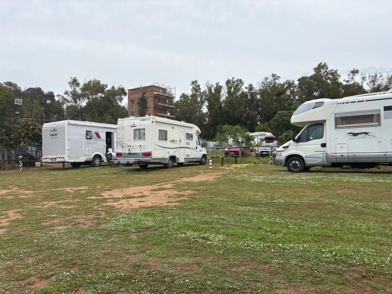 Sosta Camper Gli Oleandri Sabaudia