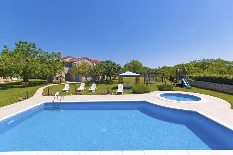 Beautiful stone villa , spacious garden, fenced, large pool
