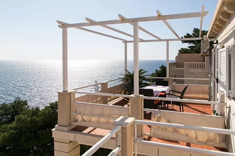 Mare one bedroom apartment with balcony and sea view A1
