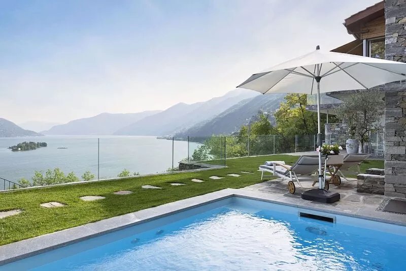 Beautiful apartment in villa with pool, internet, A/C, TV, patio, panoramic
