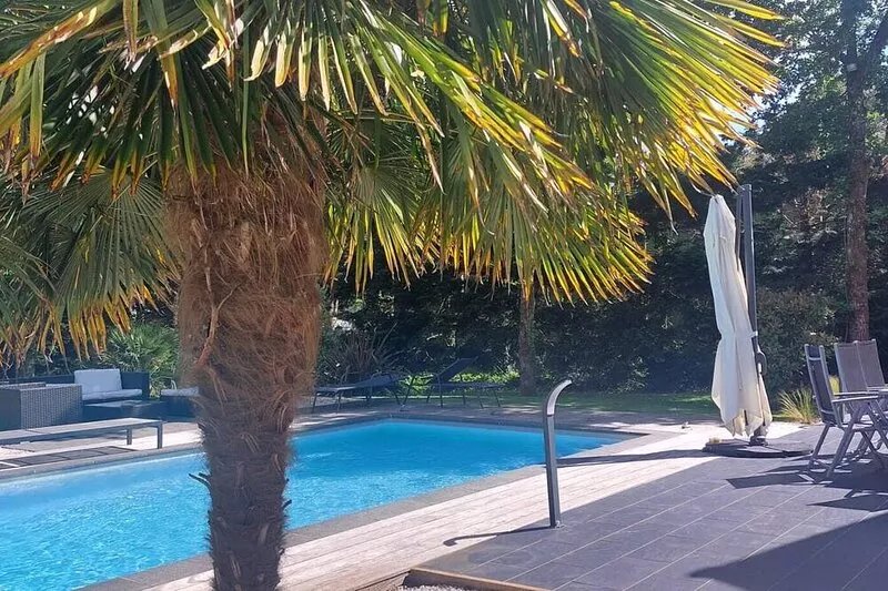 House 4 bedrooms swimming pool 7min from beaches near carnac la trinité sur mer