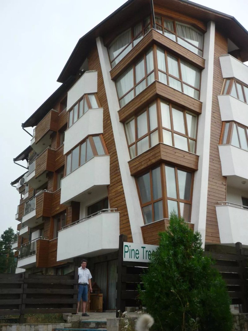 Pine Trees Residences
