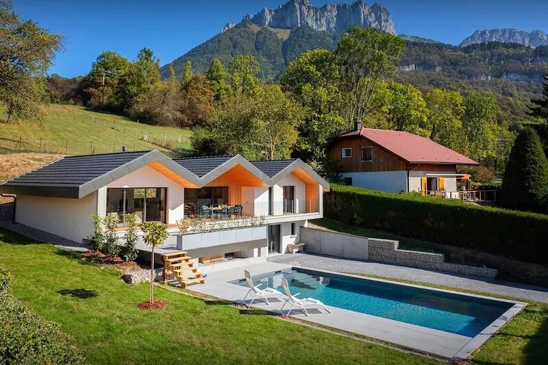 Villa Trois Lauriers - Lake Annecy stay 8p with outdoor pool - OVO Network