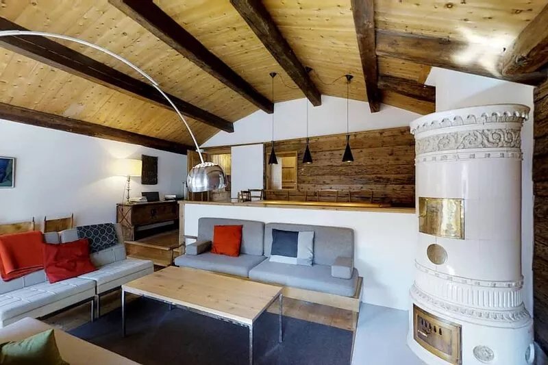 The Engadine house was originally built in 1550 and restored in 1969, since then