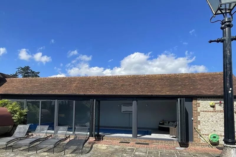 Brooklands Barn Cottages private new indoor pool, sleeps max 14