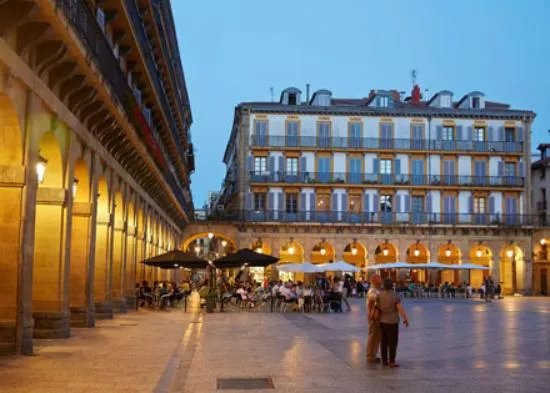 Donostia-San Sebastian Greeters