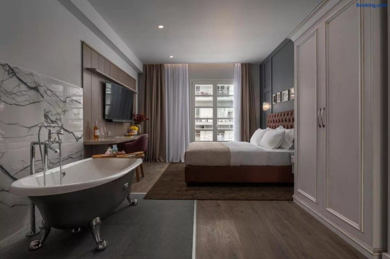 No 39 Svolou Suites