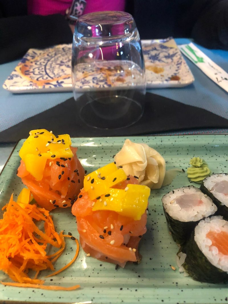 Dakoky Sushi & Seafood Restaurant