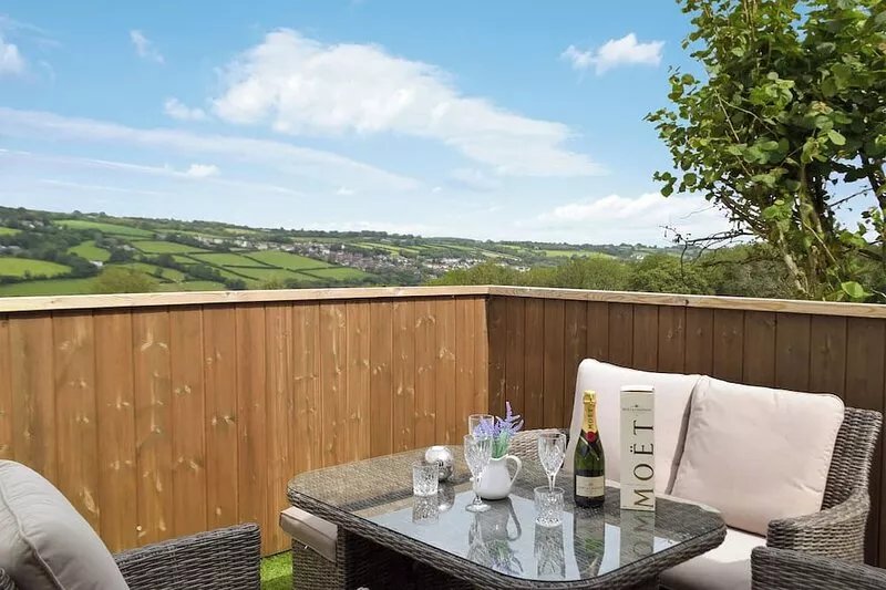 3 bedroom accommodation in Pontyberem, near Kidwelly