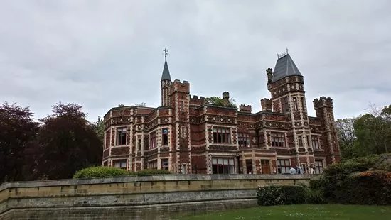 Saltwell Park