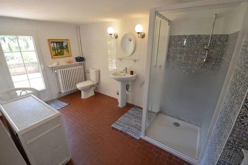Old Ardèche farm 12p 5 chb Private heated pool not overlooked